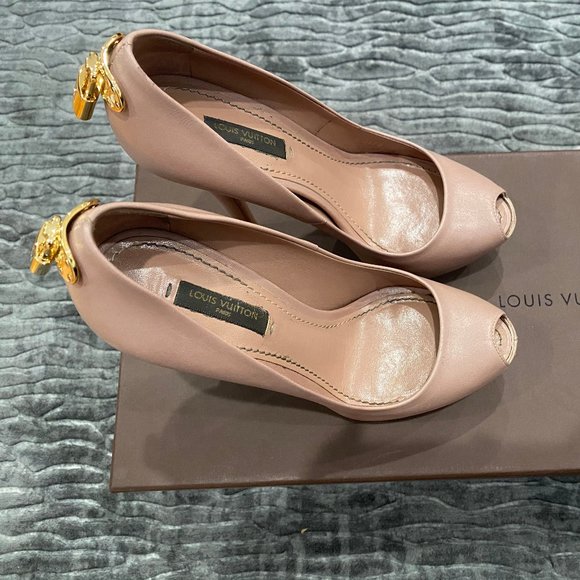 Used Louis Vuitton Heels - Picture 3 of 6